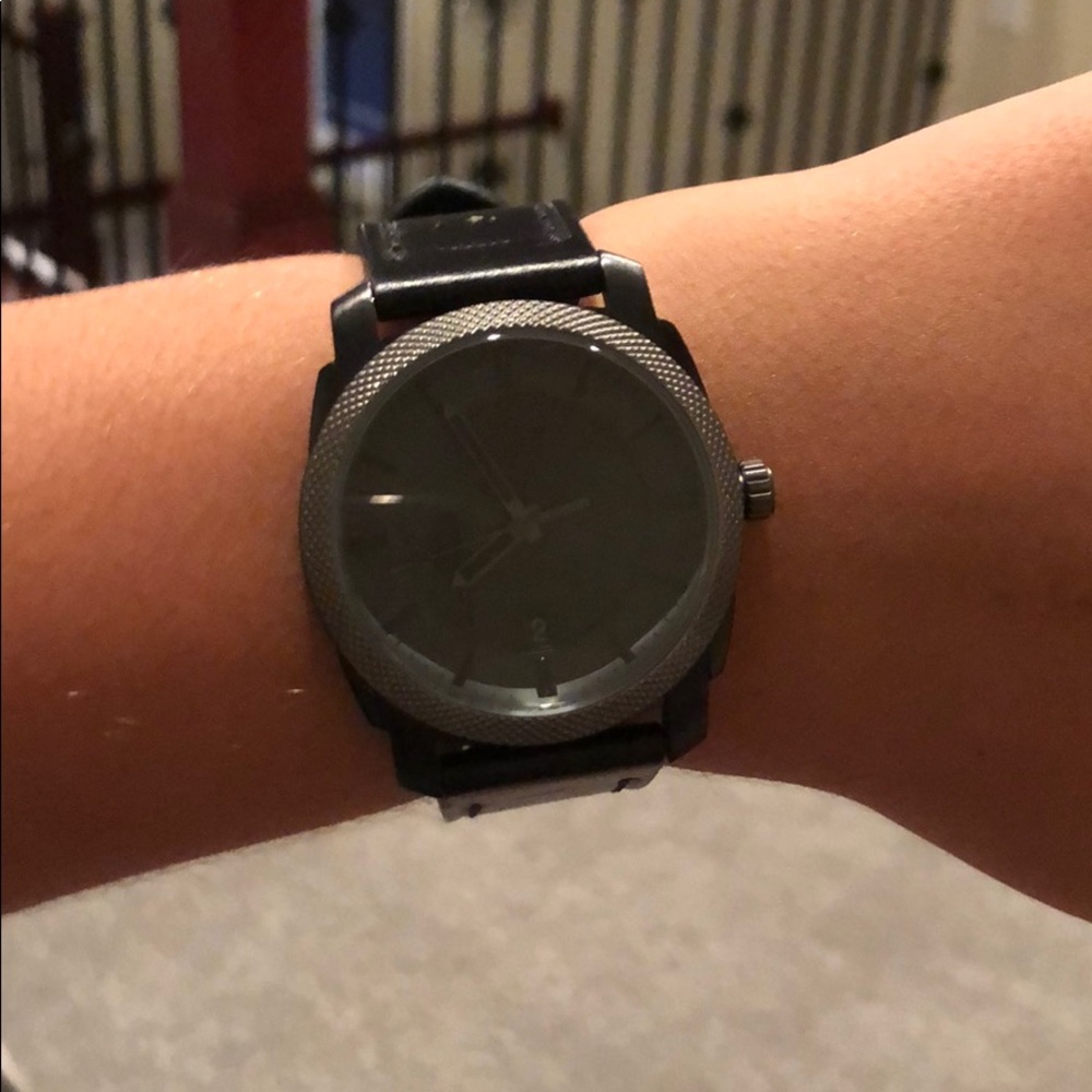 Black fossil watch